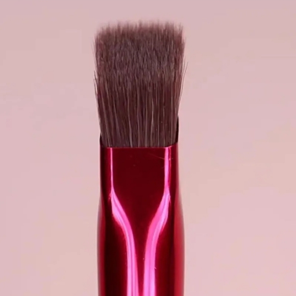 3/$15 Wild eyebrows brush. Wood with synthetic fibers - Picture 2 of 5